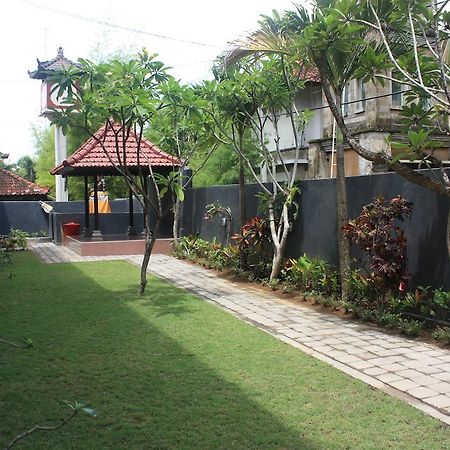 U House Seminyak Otel Kerobokan Dış mekan fotoğraf