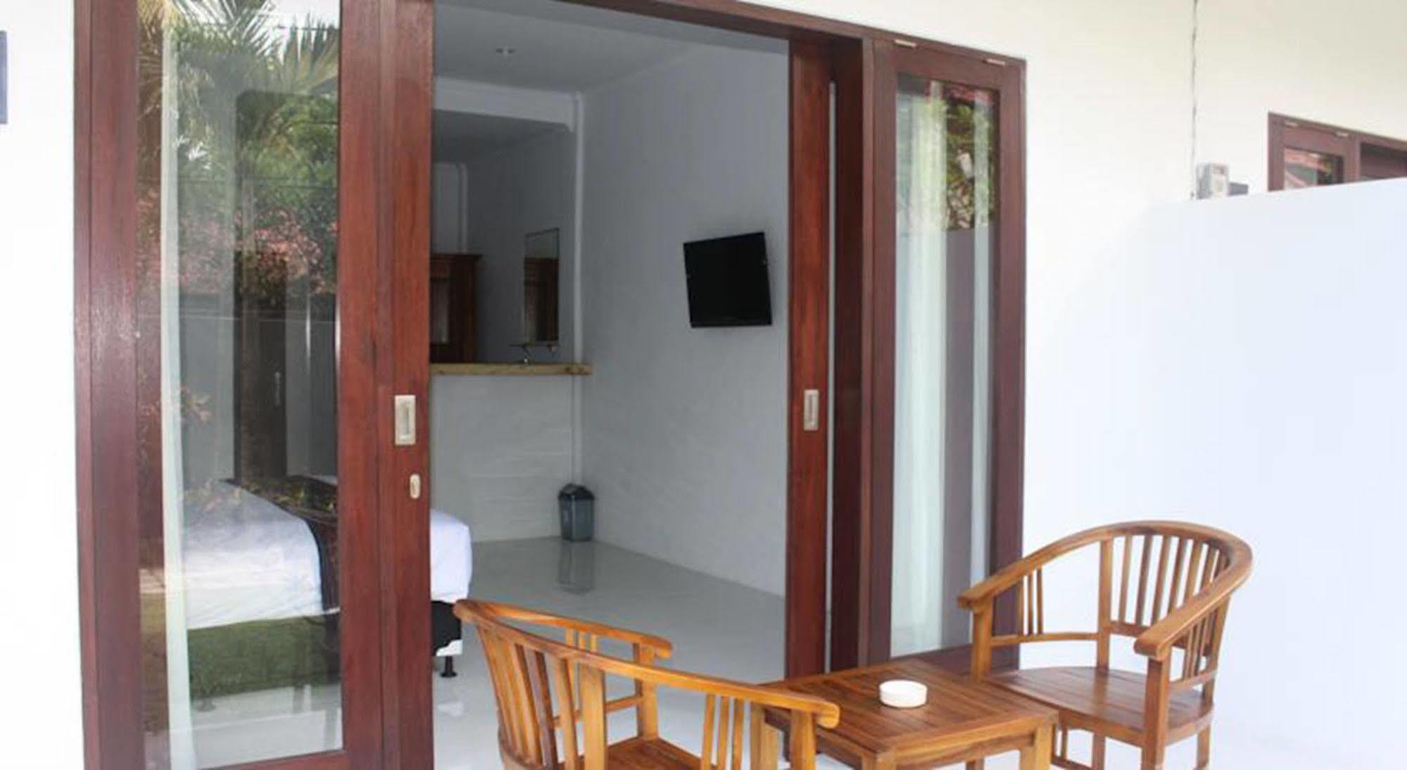 U House Seminyak Otel Kerobokan Dış mekan fotoğraf